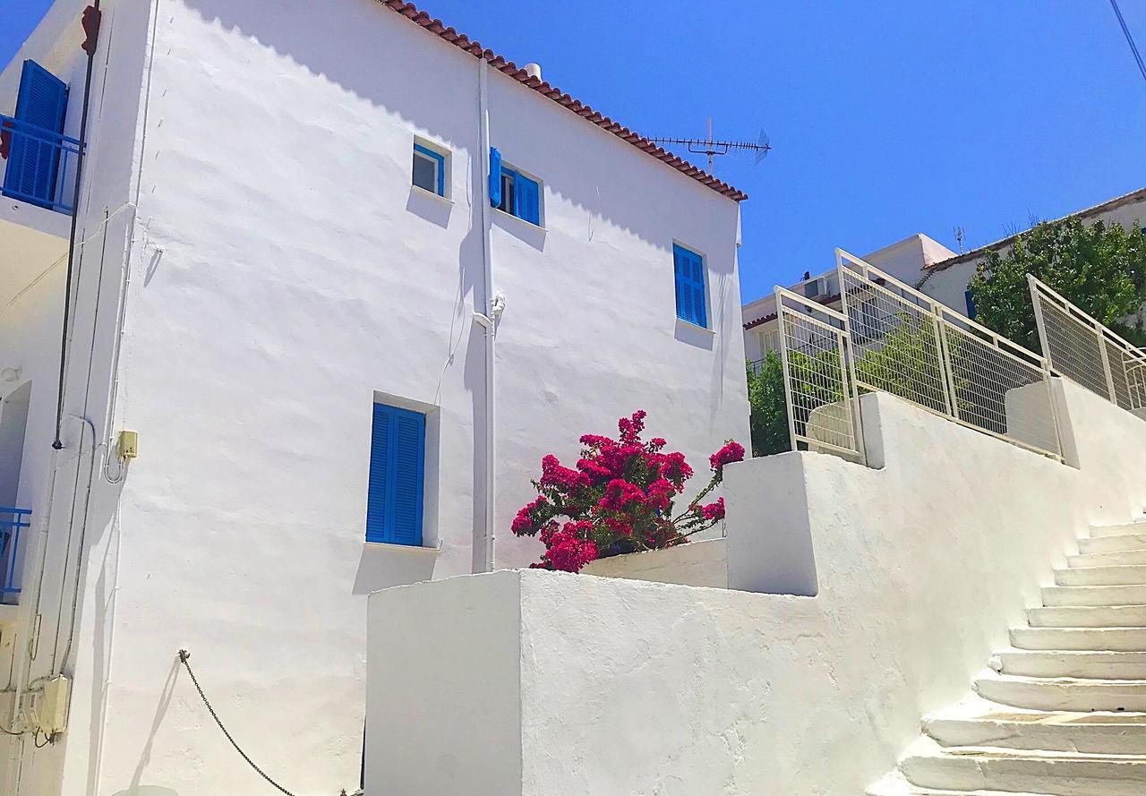 Villa Bagia Batsi Exterior photo